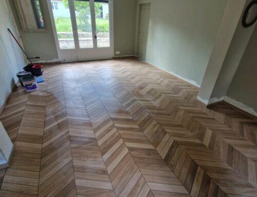 Carrelage sol avec pose en chevron à Antony (92)